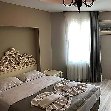 Albatros Premier