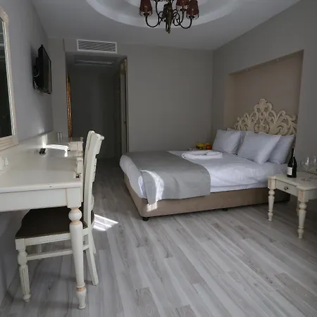 Albatros Premier Hotel