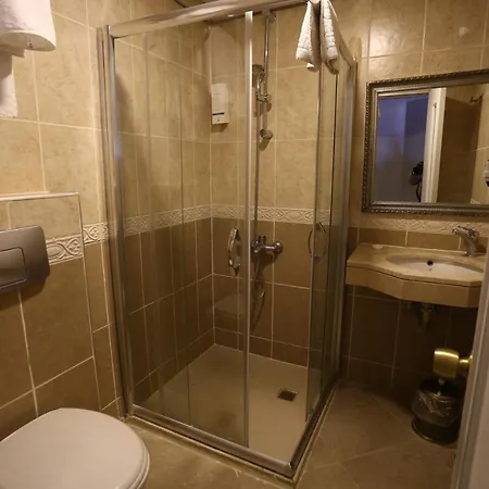 Albatros Premier Hotel 4*