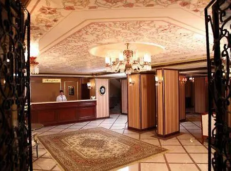 فندق Albatros Premier 4*